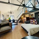Apartament Loft Cosy De 120m2 En Plein Centre-ville A 2 Pas De La Comedie Grande Ou Petite Terrasse Selon Les Mois *