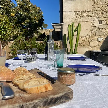 Loft Climatise De 120m2 Centre-ville A Cote De La Comedie Grande Ou Petite Terrasse Selon Les Mois *