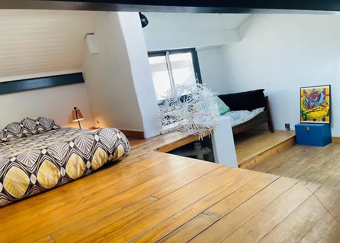 Daire Loft Cosy De 120m2 En Plein Centre-ville A 2 Pas De La Comedie Grande Ou Petite Terrasse Selon Les Mois *
