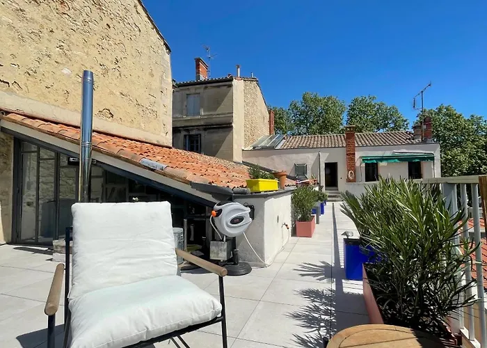 Loft Cosy De 120m2 En Plein Centre-ville A 2 Pas De La Comedie Grande Ou Petite Terrasse Selon Les Mois Daire